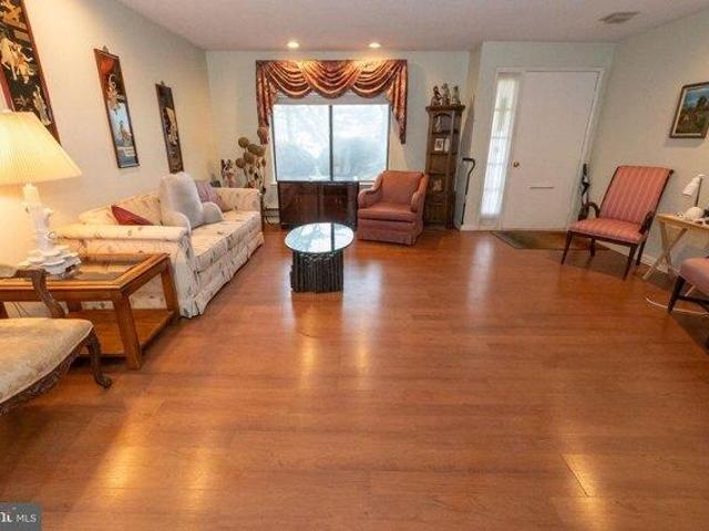 condo with 3 bedroom, Monroe Township NJ ES105279428