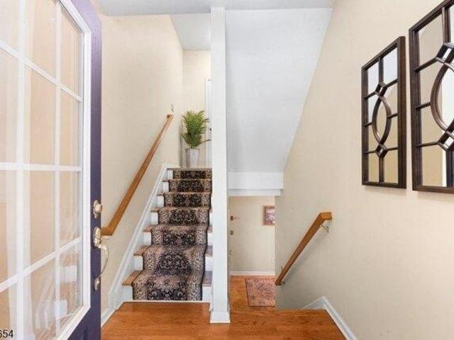 condo with 3 bedroom, Mount Arlington NJ ES105290357