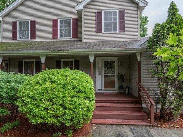condo with 3 bedroom, Nashua NH DS104352067