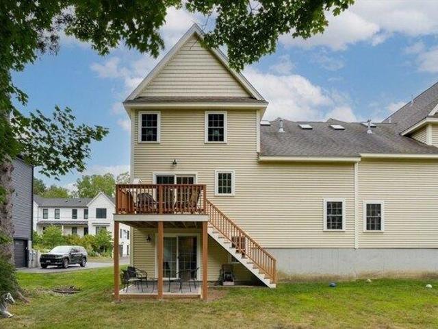 condo with 3 bedroom, Natick MA ES105368876