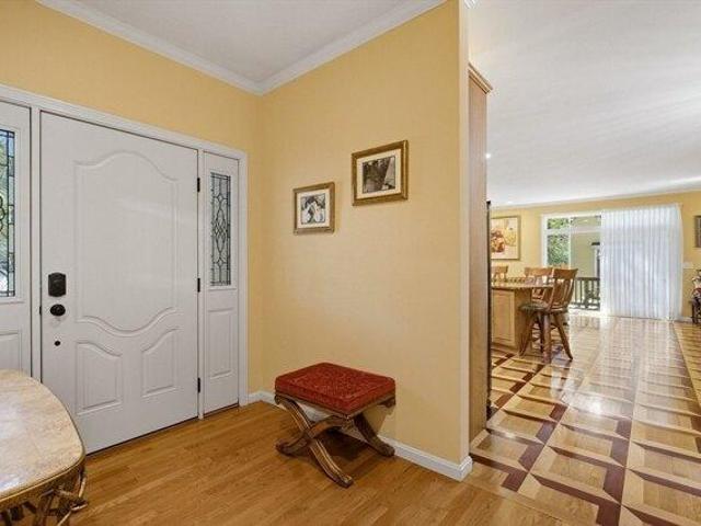 condo with 3 bedroom, Newton MA ES105610934