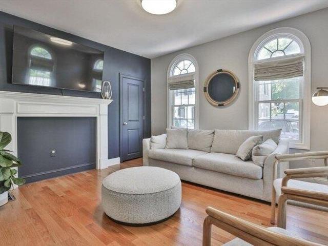 condo with 3 bedroom, Newburyport MA DS104265331