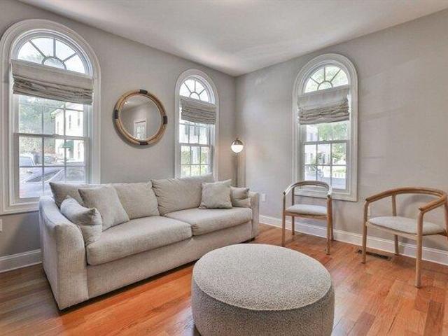 condo with 3 bedroom, Newburyport MA ES104376972