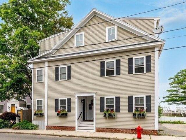condo with 3 bedroom, Newburyport MA ES105399858