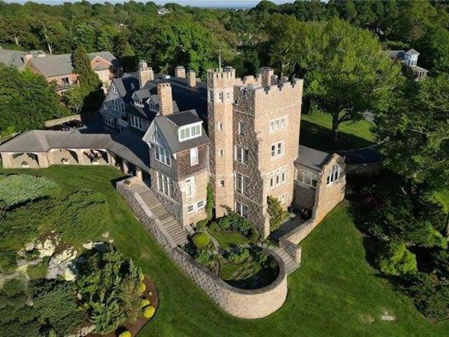 condo with 3 bedroom, Newport RI ES105423608