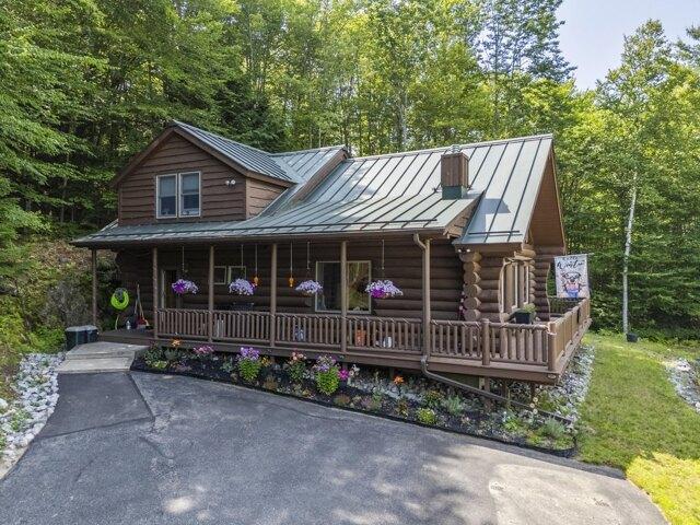 condo with 3 bedroom, Newry ME ES105258577