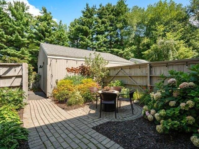 condo with 3 bedroom, North Andover MA ES105576121