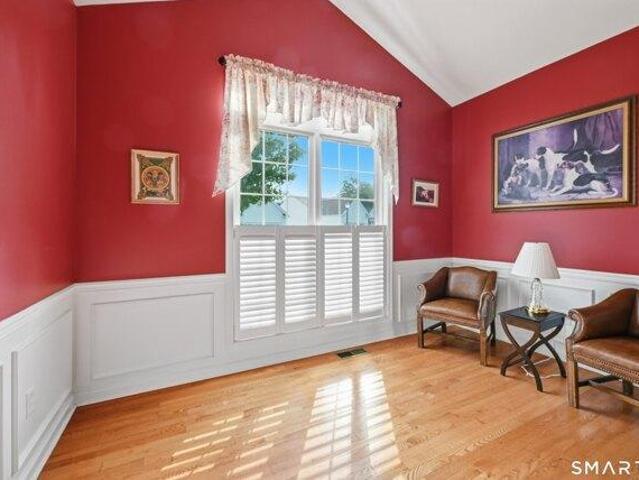 condo with 3 bedroom, Oxford CT ES105514116