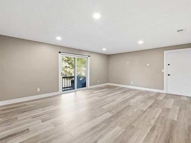 condo with 3 bedroom, Oxford MA ES105558696