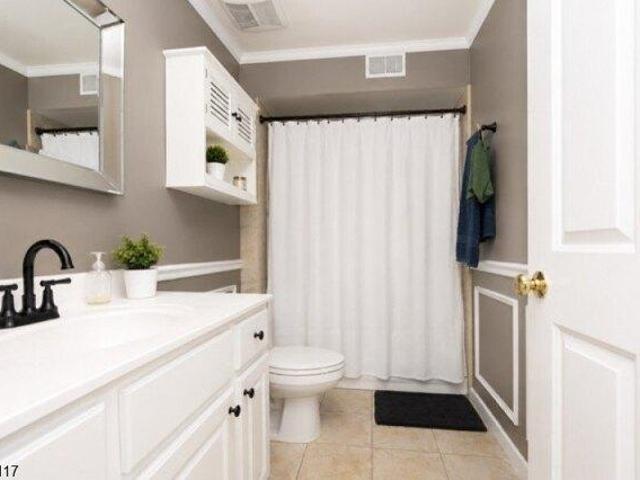 condo with 3 bedroom, Paterson NJ ES105722018