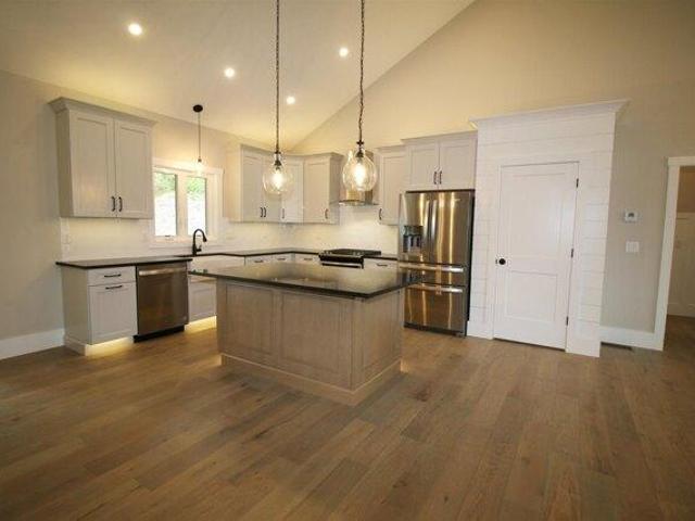 condo with 3 bedroom, Pembroke NH ES104115763