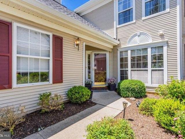 condo with 3 bedroom, Pennington NJ ES105317416