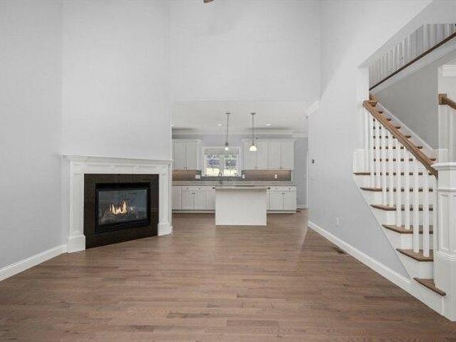 condo with 3 bedroom, Pepperell MA ES104044414