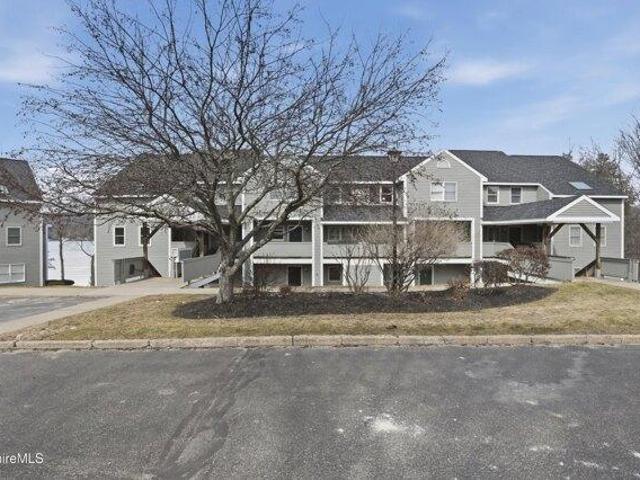 condo with 3 bedroom, Pittsfield MA ES104788793