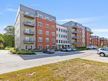 condo with 3 bedroom, Portland ME DS103443927