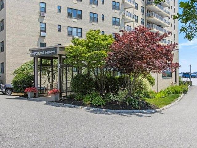 condo with 3 bedroom, Portland ME ES104809863