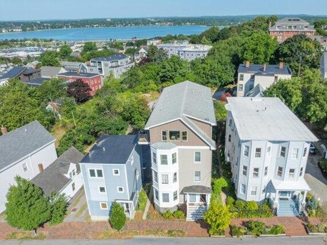 condo with 3 bedroom, Portland ME ES105612664