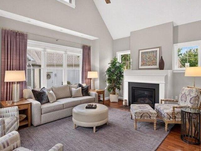 condo with 3 bedroom, Plymouth MA ES105658808