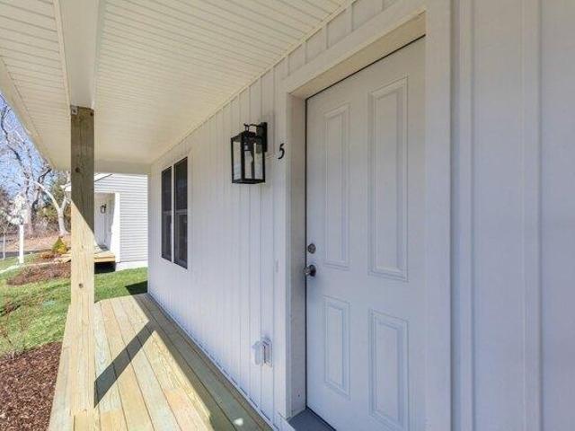 condo with 3 bedroom, Plymouth MA ES105629287