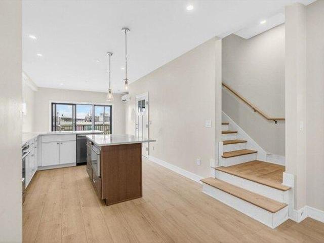 condo with 3 bedroom, Salisbury MA ES104351341