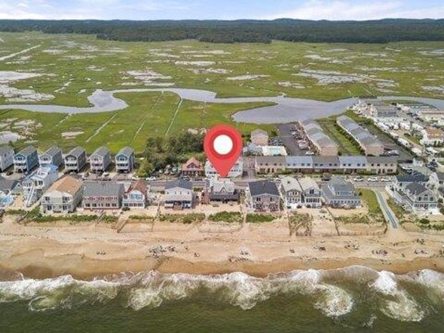 condo with 3 bedroom, Salisbury MA ES105752158