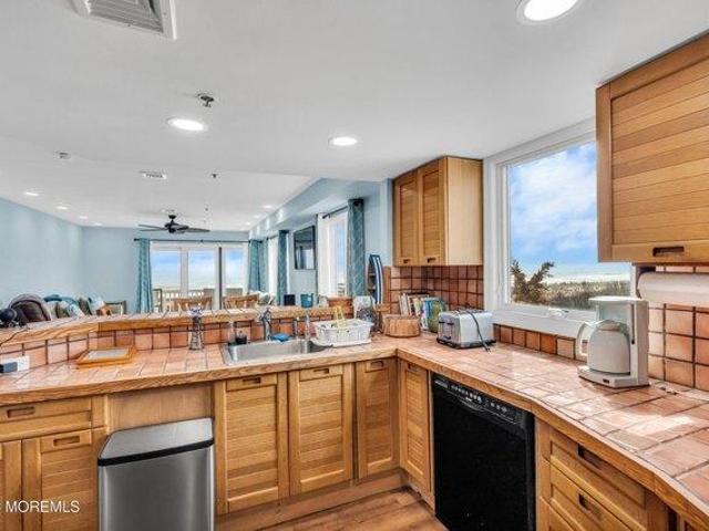 condo with 3 bedroom, Seaside Park NJ ES105279195