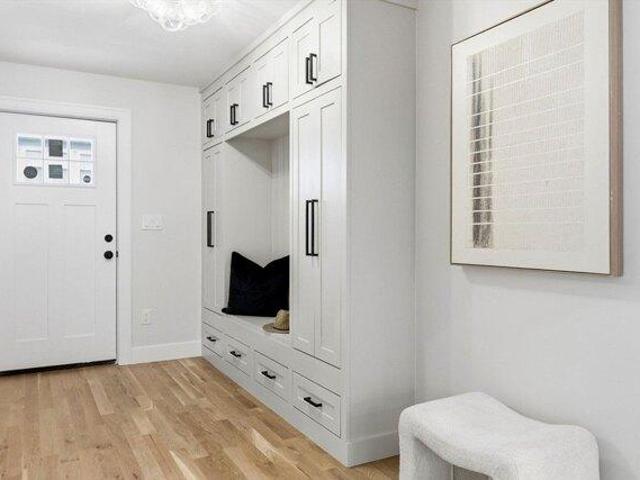 condo with 3 bedroom, Somerville MA ES105352876