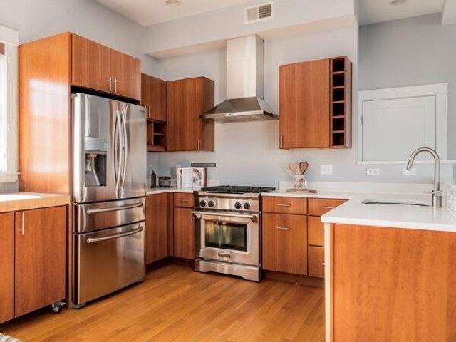 condo with 3 bedroom, Somerville MA ES105574441