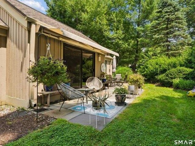 condo with 3 bedroom, Southbury CT ES105633148