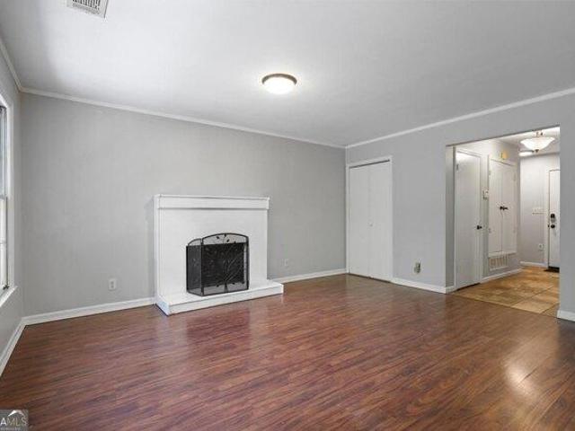condo with 3 bedroom, Smyrna GA ES104901225