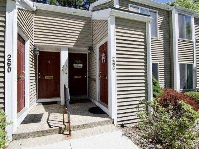 condo with 3 bedroom, Springfield MA ES103434771