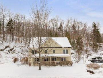 condo with 3 bedroom, Stowe VT DS103500363