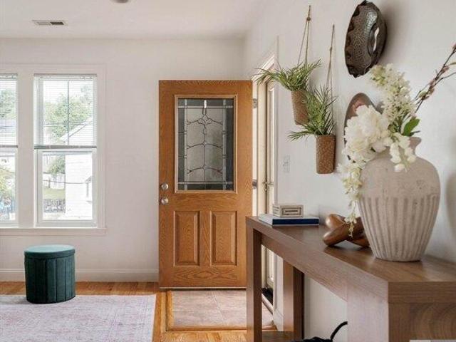 condo with 3 bedroom, Stoneham MA DS104477966