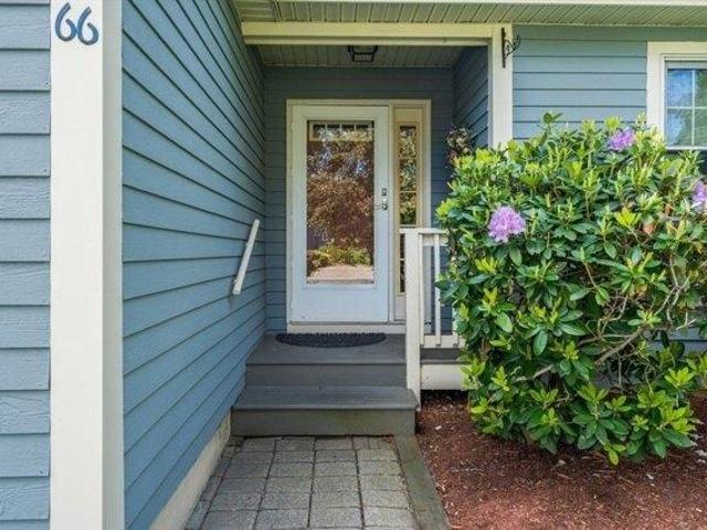 condo with 3 bedroom, Sturbridge MA DS103434890