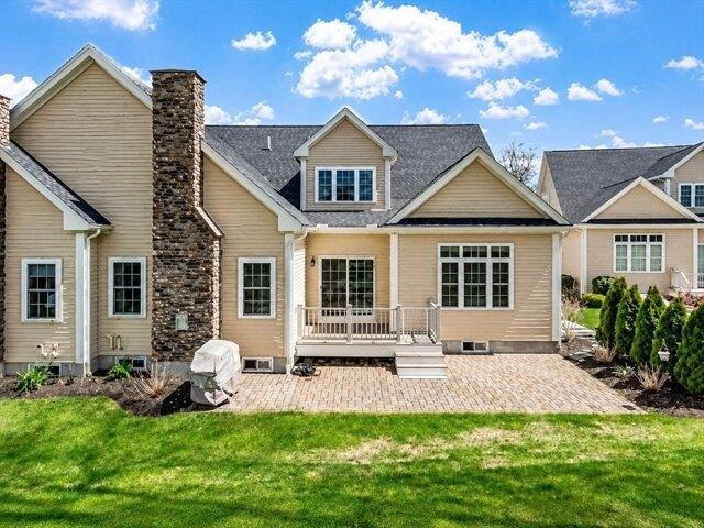condo with 3 bedroom, Sutton MA ES104567750