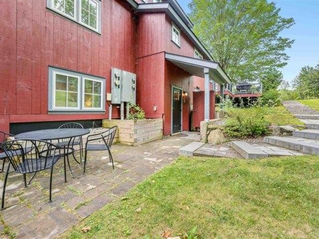 condo with 4 bedroom, Warren VT ES105677867
