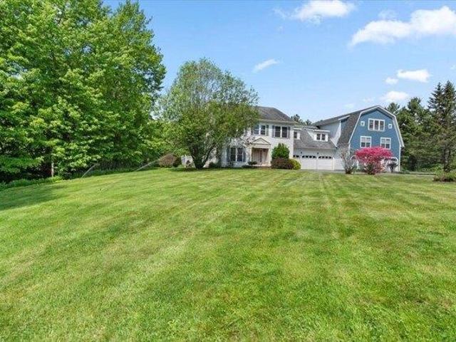 condo with 4 bedroom, Waterbury VT ES105403188