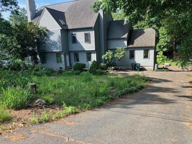 condo with 4 bedroom, Westborough MA ES105287826