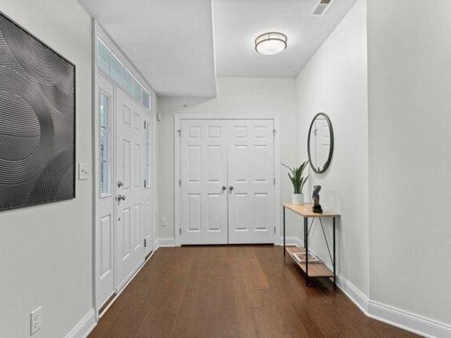 condo with 4 bedroom, Westborough MA ES105477968