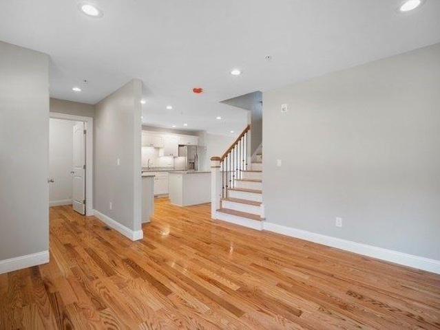 condo with 4 bedroom, Agawam MA ES103434808