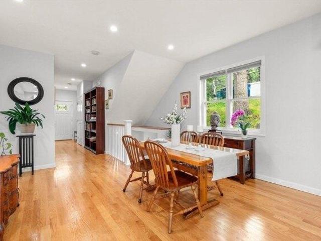 condo with 4 bedroom, Arlington MA ES104376036