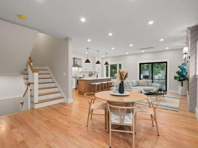 condo with 4 bedroom, Arlington MA ES105591654