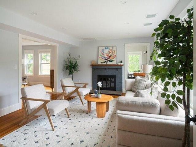 condo with 4 bedroom, Belmont MA ES105614182