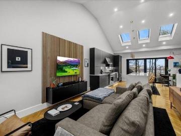 condo with 4 bedroom, Boston MA ES103495938