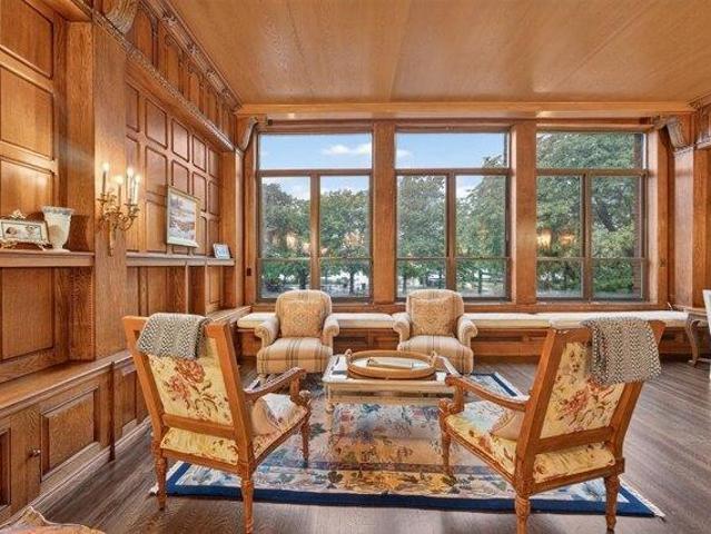 condo with 4 bedroom, Boston MA ES105440078