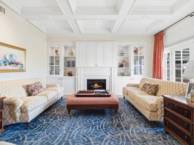 condo with 4 bedroom, Boston MA ES105574012