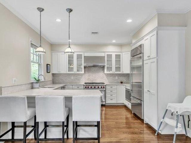 condo with 4 bedroom, Brookline MA ES105614450