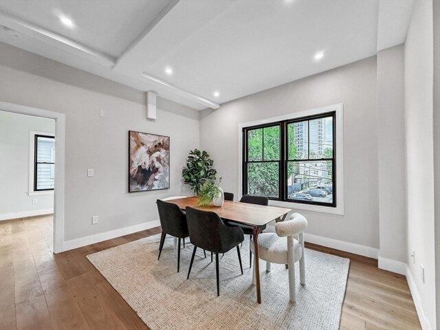 condo with 4 bedroom, Cambridge MA ES105414339