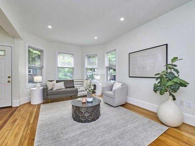 condo with 4 bedroom, Cambridge MA ES105590748