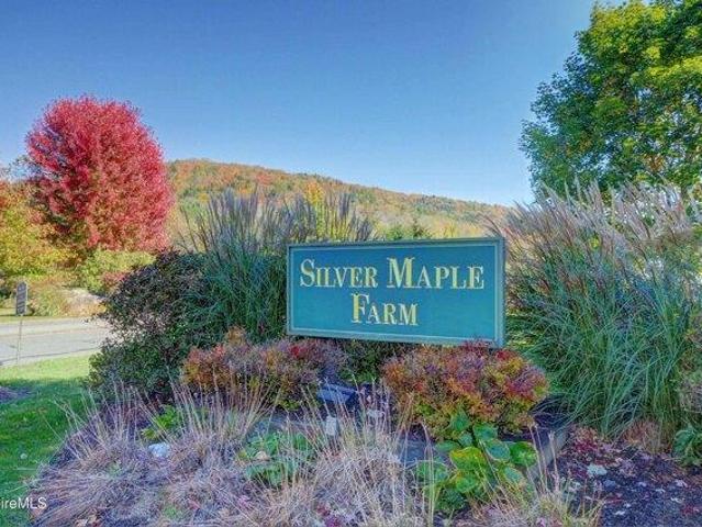 condo with 4 bedroom, Dalton MA ES105365987